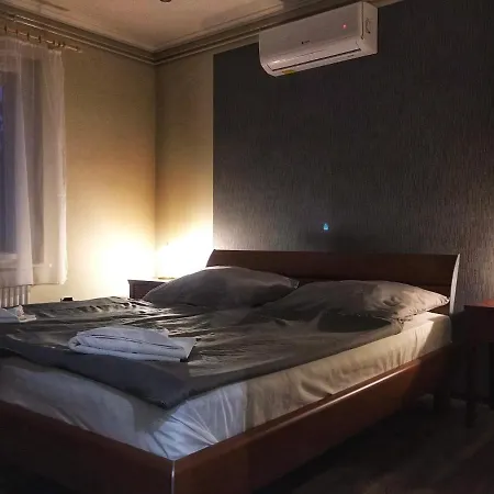 Arany Vendeghaz * Замарди