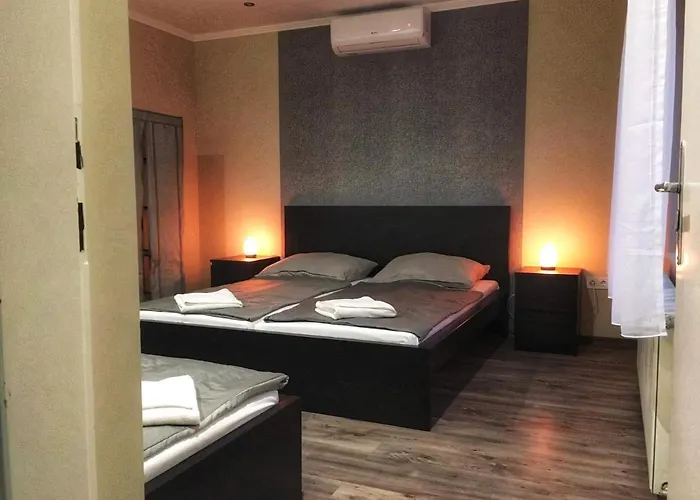 Arany Vendeghaz Apartment